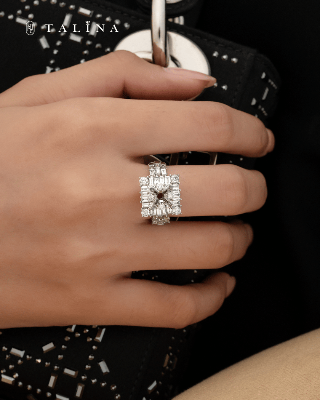 Odessa Pavé Halo Ring (1ct Round) 